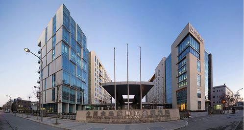 在研討中進步 中國食品發酵工業研究院一行參訪燕之屋透明工廠